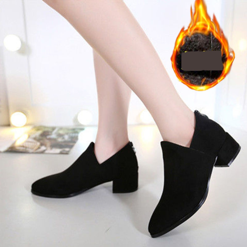 Uus mudel sügissaapad teravatipuline mudel ökoseemisnahast ja madalast paksust kontsaga