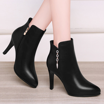 Terava kontsaga naiste saapad - erinevad mudelid