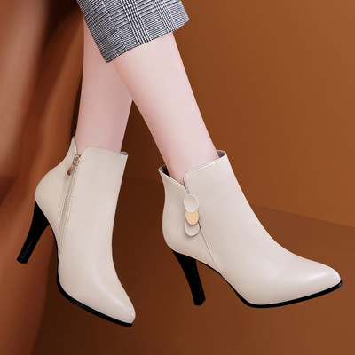 Terava kontsaga naiste saapad - erinevad mudelid