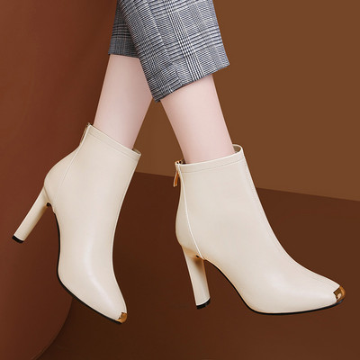 Terava kontsaga naiste saapad - erinevad mudelid