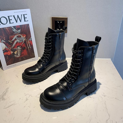 Γυναικείες μοντέρνες οικολογικές δερμάτινες μπότες με κορδόνια σε τρία μοντέλα