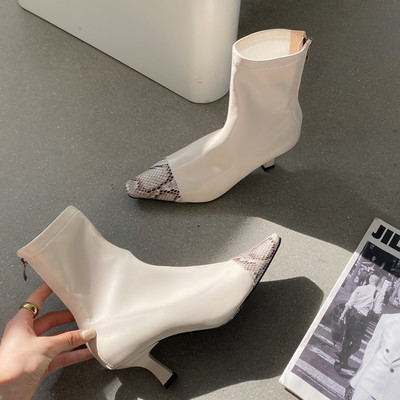 Naiste loomamustriga teravatipuline mudel - sokitüüp