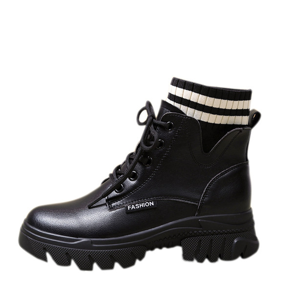 Női alkalmi csizma eko bőrből készült fűzős fekete színben