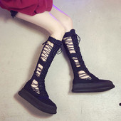 Női tavaszi-őszi csizma lapos magas talppal