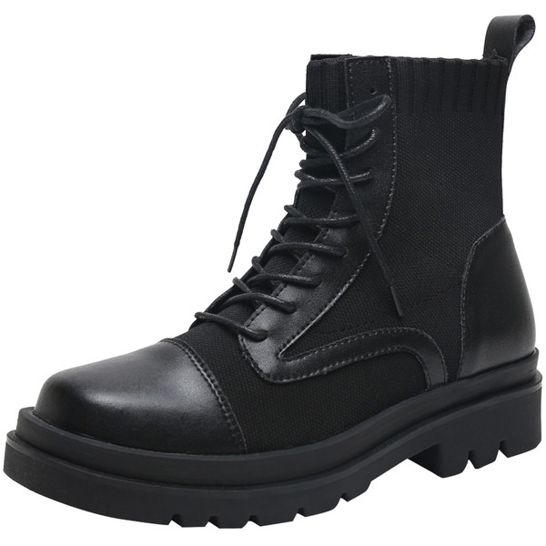 Női csizma durva talppal és fűzővel - fekete színű