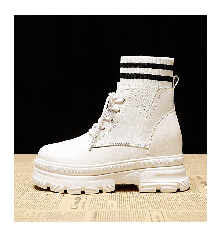 Eko bőrből készült alkalmi női csizma fűzővel és belső platformmal