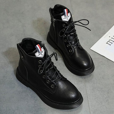 Naiste vabaaja saapad kunstnahast paelte ja pehme voodriga