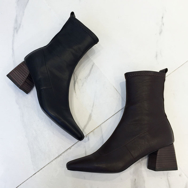 Uus mudel kandilise kontsaga naiste saapad - kunstnahk