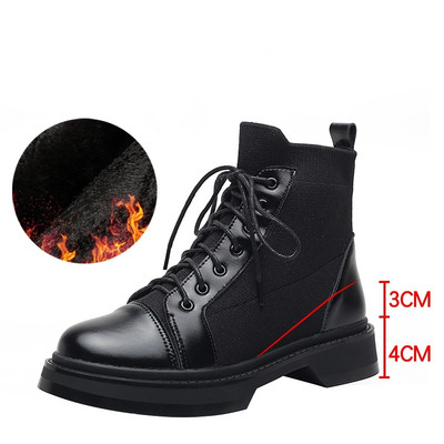 Női alkalmi csizma fűzős fekete műbőrből