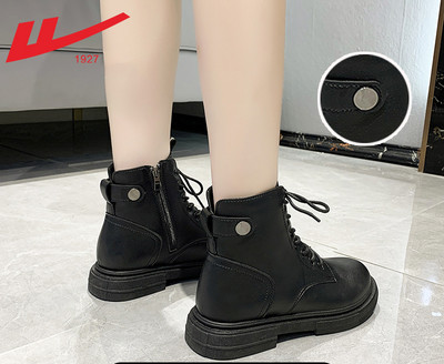 Casual γυναικείες μπότες κατασκευασμένες από έκο δέρμα - διάφορα μοντέλα