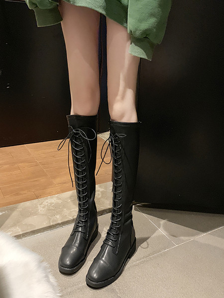 Lameda talla ja paeltega naiste aktuaalsed saapad