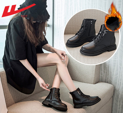 Naiste paelte ja lukuga nahast saapad