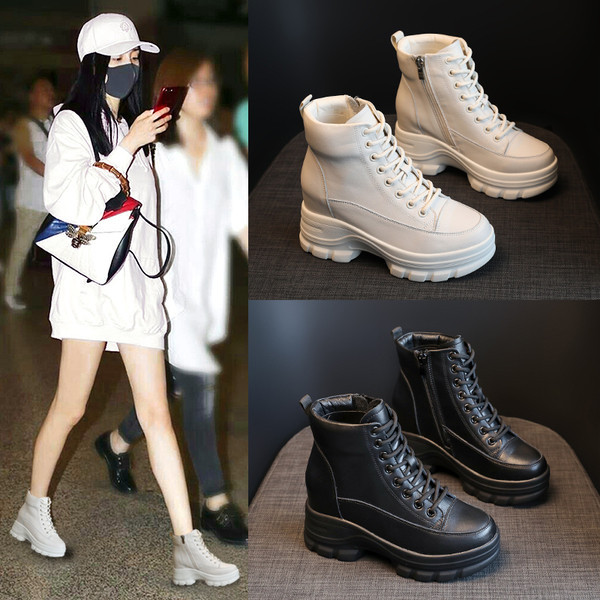 Női bőr téli csizma fűzővel és magas talppal