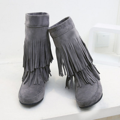 Vabaaja narmastega seemisnahast saapad