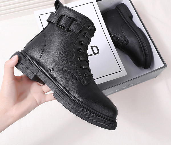 Kožne ženske čizme na kopču i vezice - više modela