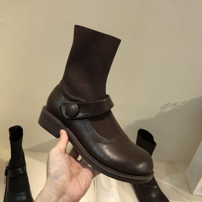 Uus mudel naiste kunstnahast saapad - kaks mudelit