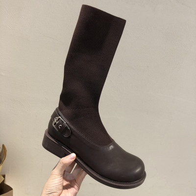 Uus mudel naiste kunstnahast saapad - kaks mudelit