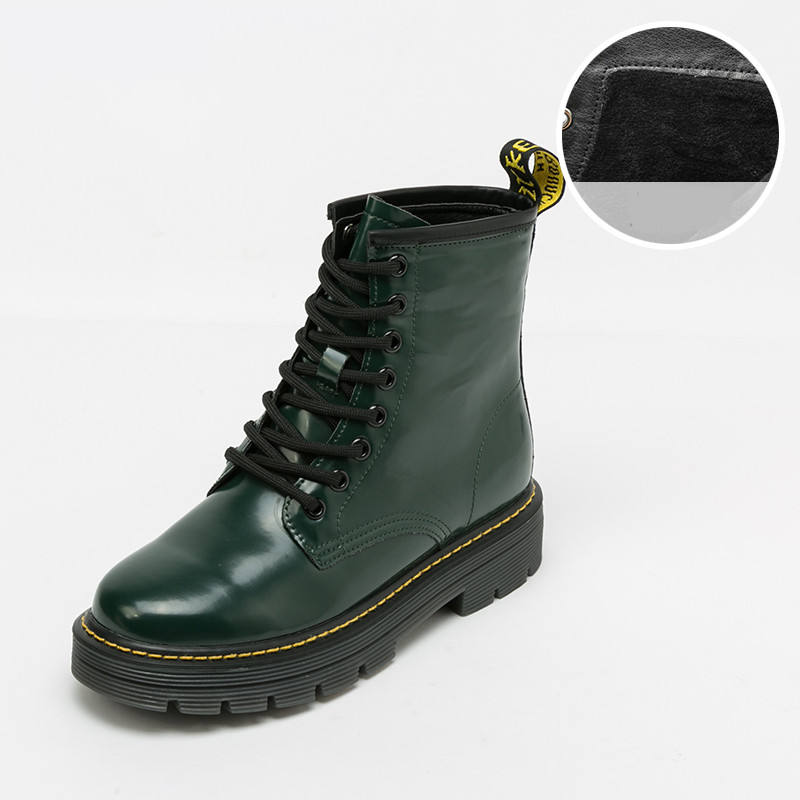 Öko-nahast moodsad paeltega naiste saapad - voodriga või ilma