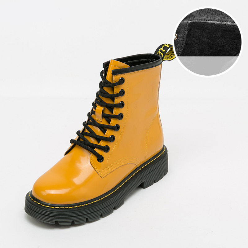 Öko-nahast moodsad paeltega naiste saapad - voodriga või ilma