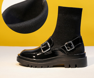 Μοντέρνες γυναικείες μπότες με αγκράφα και μεταλλικά στοιχεία - τρία μοντέλα