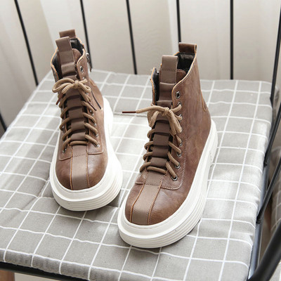 Naiste vabaaja saapad ökonahast kõrge tallaga