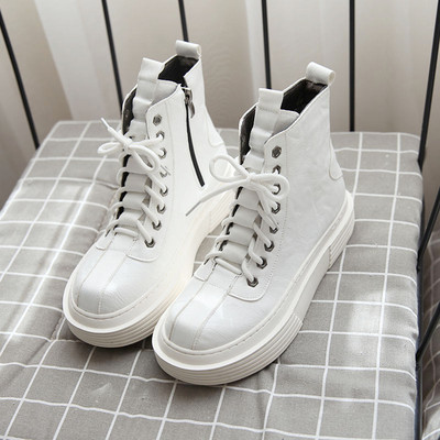 Naiste vabaaja saapad ökonahast kõrge tallaga