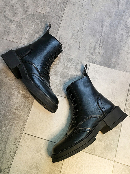 Öko bőrből készült fekete női csizma fűzővel