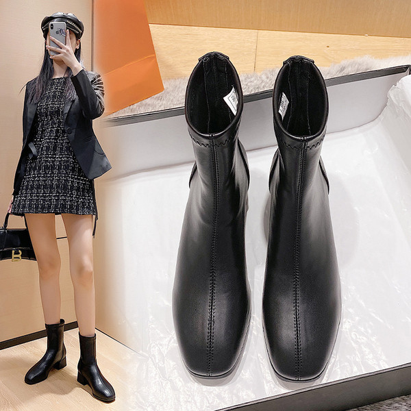 Moodsad madala kontsa ja lukuga naiste nahast saapad