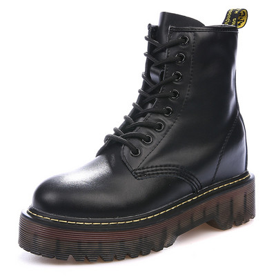 Ökoseemisnahast paeltega naiste vabaaja saapad