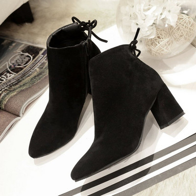 Naiste vabaaja saapad kandilise kontsaga – öko seemisnahk