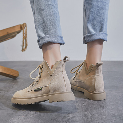 Μοντέρνες γυναικείες μπότες casual από οικολογικό σουέτ με κορδόνια