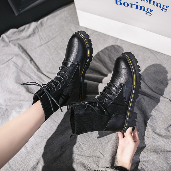 Naiste paeltega talvesaapad - valmistatud ökonahast