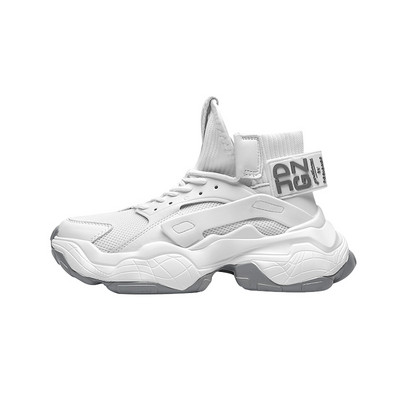 Alkalmi női tornacipő fűzővel és durva talppal - két modell