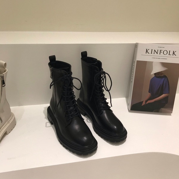 Kahes värvitoonis paeltega naiste nahksaapad