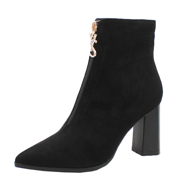 Smaila modeļa sieviešu zābaki ar rāvējslēdzēju un 8 cm papēdi