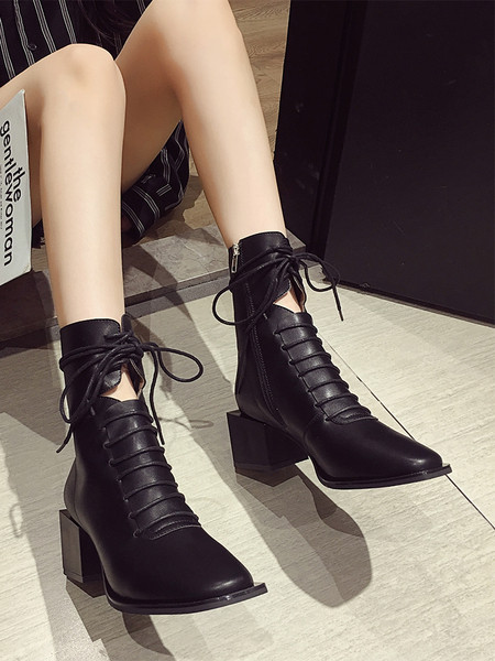 Öko bőrből készült őszi női csizma vastag sarokkal, kivágott résszel és fűzővel