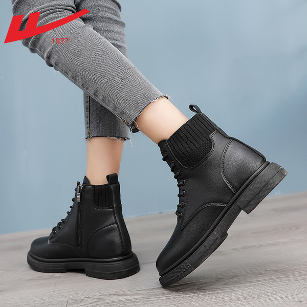 Praegused tõmbluku ja paeltega naiste saapad - mitu mudelit