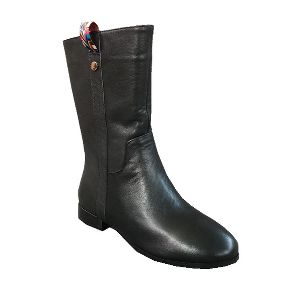 Lapos talpú őszi bőrcsizma