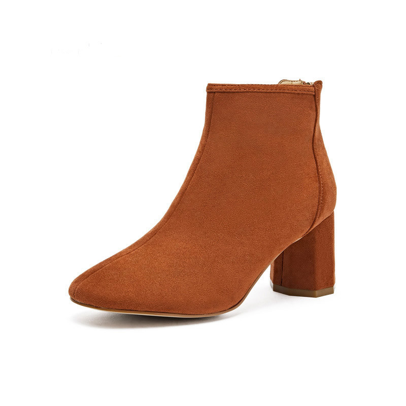 Öko velúrból készült hegyes modell női csizma - többféle modell