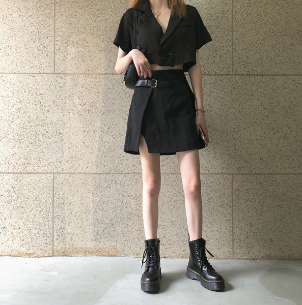 Bőr női csizma magas talppal