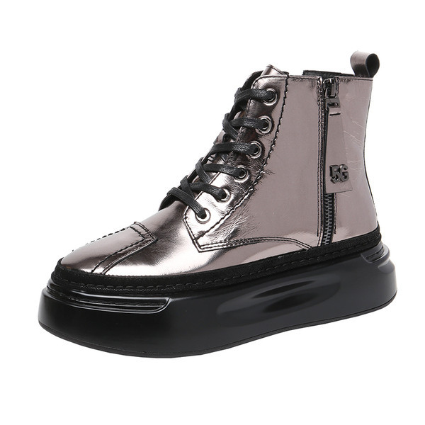 Moodsad naiste talvesaapad