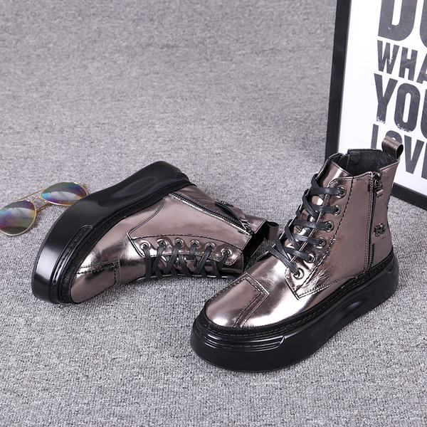 Moodsad naiste talvesaapad