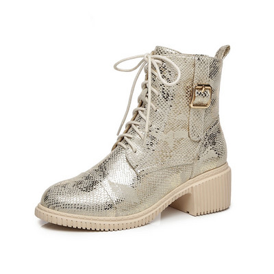 Női alkalmi csizma eko bőrből, fűzővel és csattal