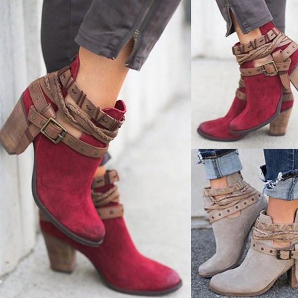 Moodsad paksude kontsade ja pandlaga naiste saapad