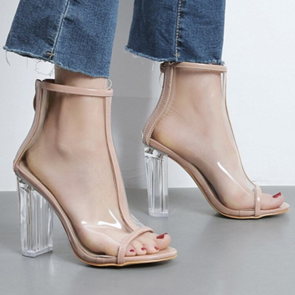 Alkalmi női csizma vastag sarokkal és cipzárral