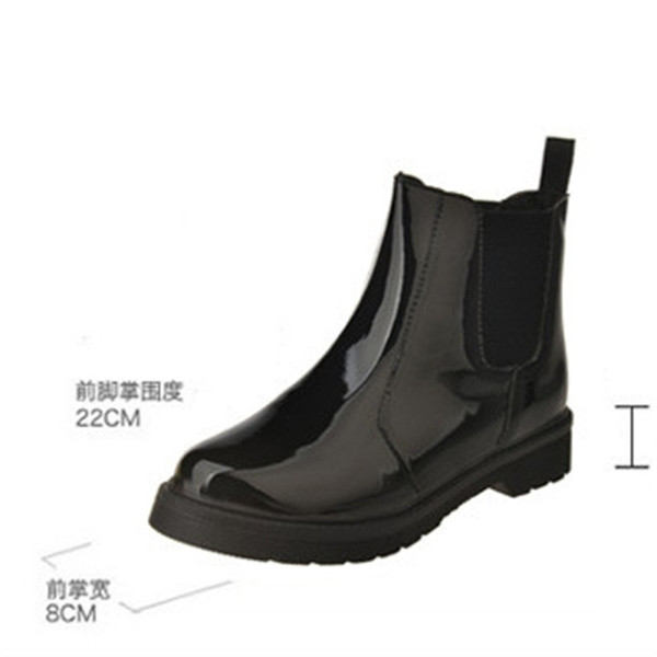 Naiste vabaaja saapad lameda tallaga