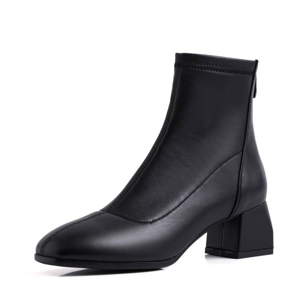 Naiste ümarad ökonahast madala kontsaga saapad