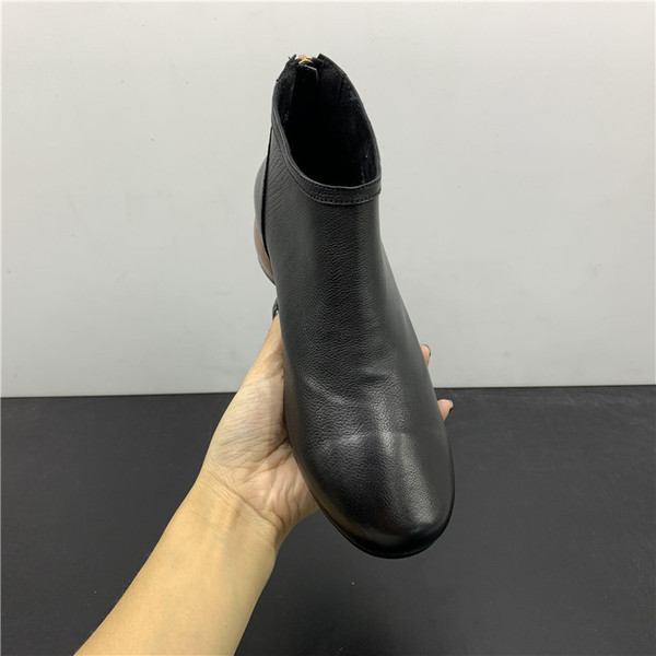 Öko bőrből készült őszi csizma kerek sarokkal