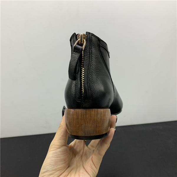 Öko bőrből készült őszi csizma kerek sarokkal