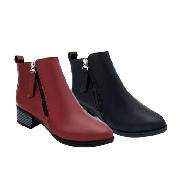 Női téli csizma eko bőrből, cipzárral és alacsony sarkú